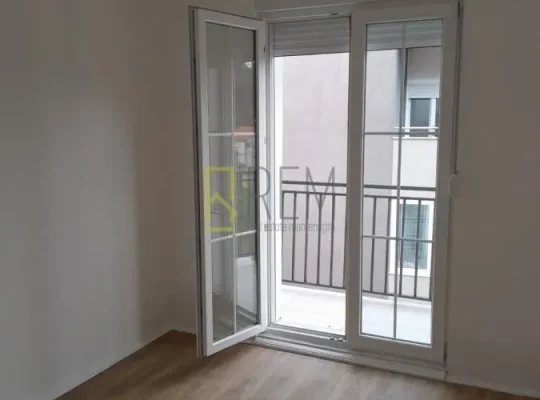 Prodaja, stan, 63m2, Cetinje